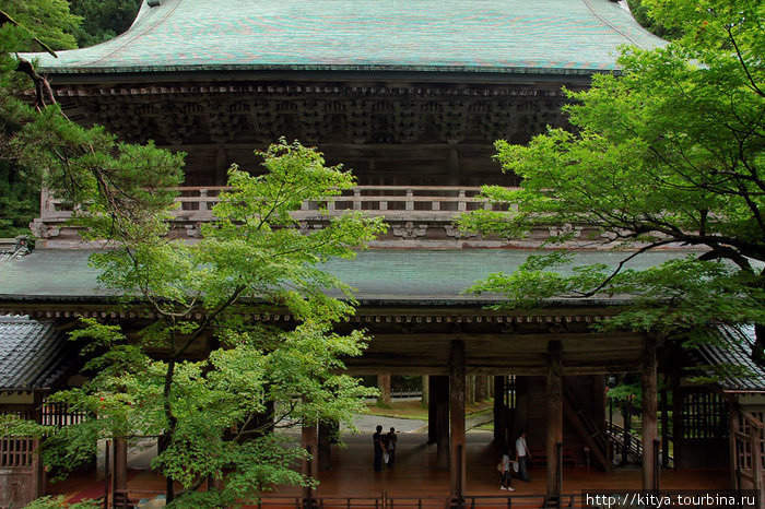 Храм Эйхэйдзи Фукуи, Япония