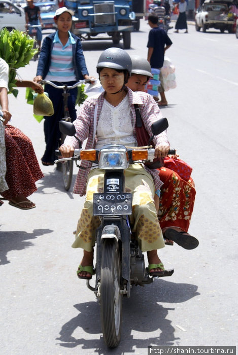 Мотоциклы только у самых богатых — по местным меркам Кийякдо, Мьянма
