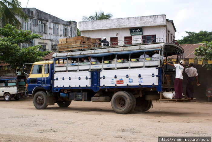 Грузовик — автобус Кийякдо, Мьянма