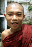 Веселый монах