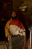 Этого монаха мы встретили в одной из комнат монастыря. Человек обладает нереально сильной энергетикой и даже умеет вызывать дождь