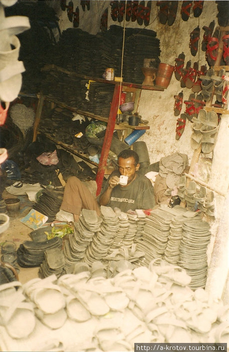 Обувь из шин Харэр, Эфиопия