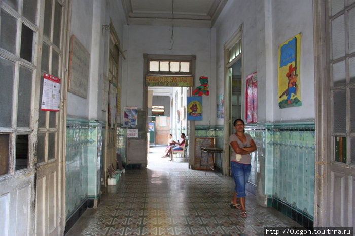 Коридор школы Куба