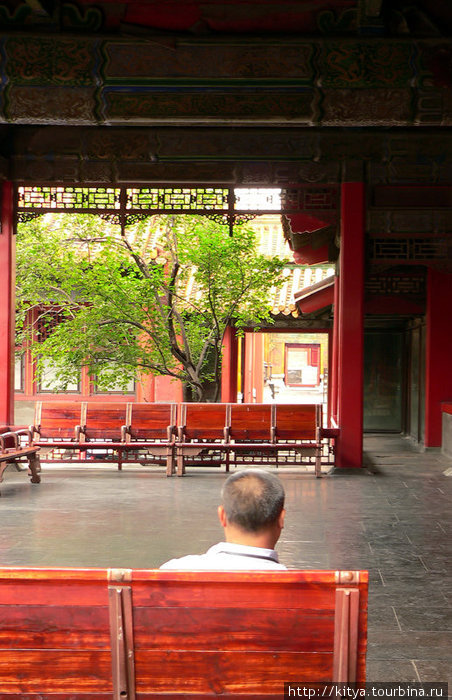 Августовское утро в Запретном Городе Пекин, Китай
