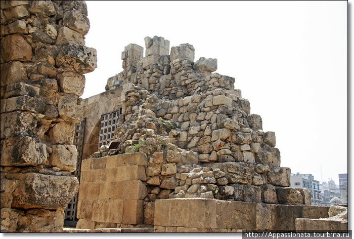 Sidon Sea Castle - The Fortress and the Khan Сайда, Ливан