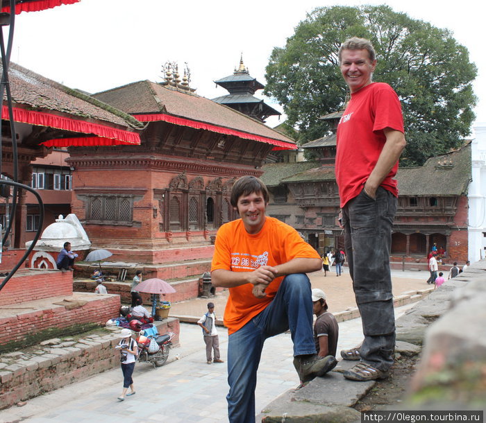 Мир без виз в Катманду! Олег Семичев и Валерий Шанин