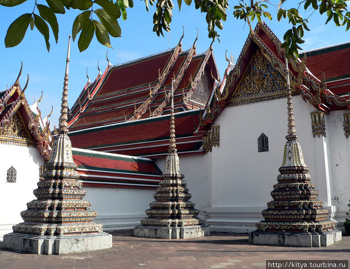 В храме Ват По Бангкок, Таиланд