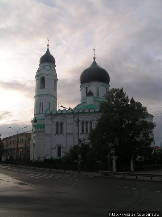 Здание собора Ломоносов, Россия