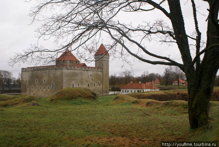 замок 14-го века Курессааре, остров Сааремаа, Эстония