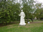 Памятник Екатериве Великой.
