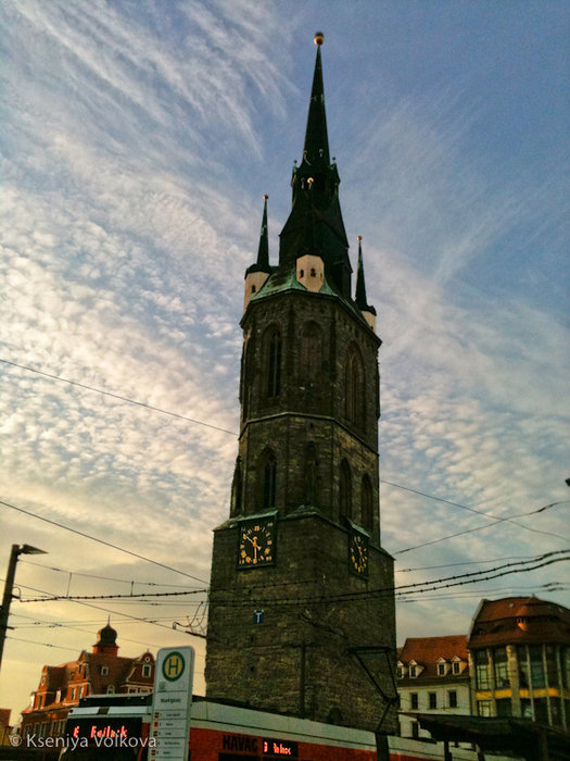 Roter Turm на Marktplatz Галле, Германия