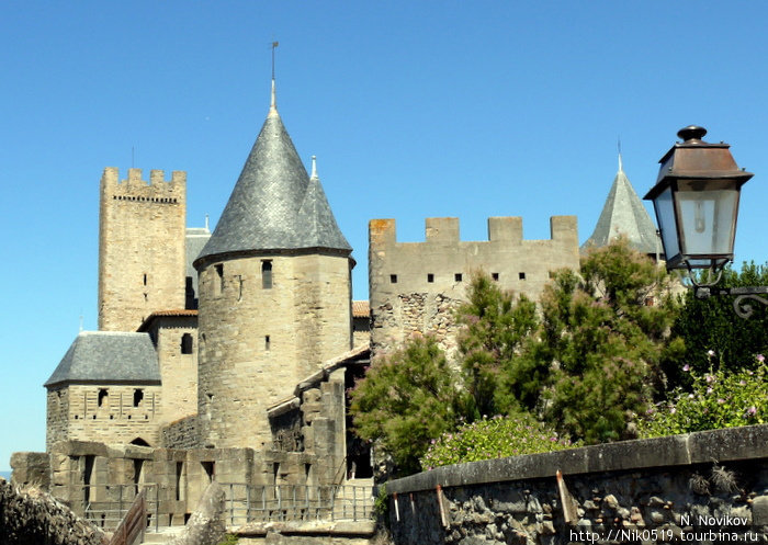 Каркассон — город-замок Каркассон, Франция