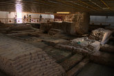 Руины древнего храма Майа Деви