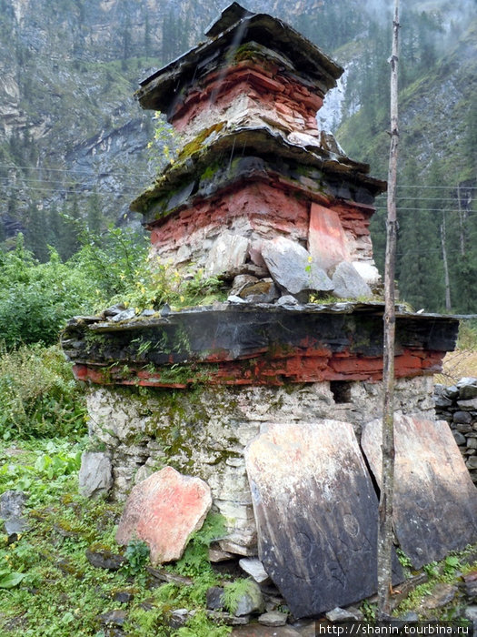 Каменная ступа Чаме, Непал
