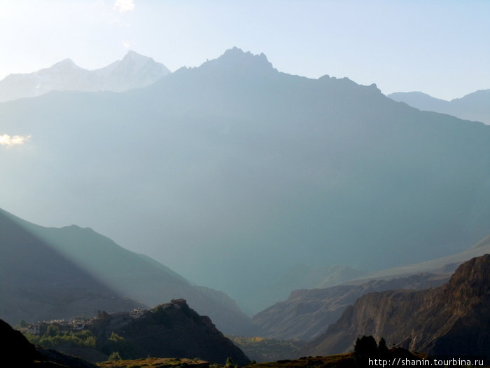 Вид из Тсечен Кинга Чоелинг Гонпа Муктинатх, Непал