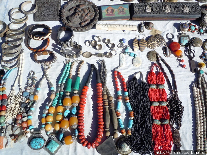 Сувениры для туристов Муктинатх, Непал