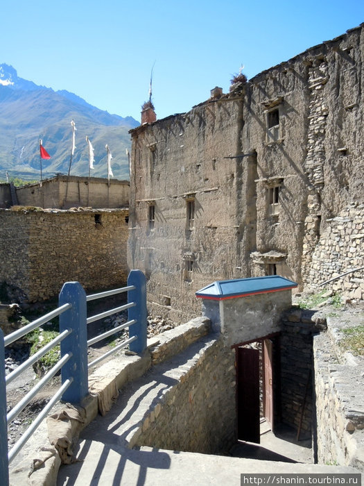 Глинобитная крепость Джаркот, Непал