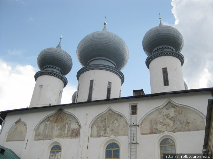 Тихвинский монастырь Тихвин, Россия