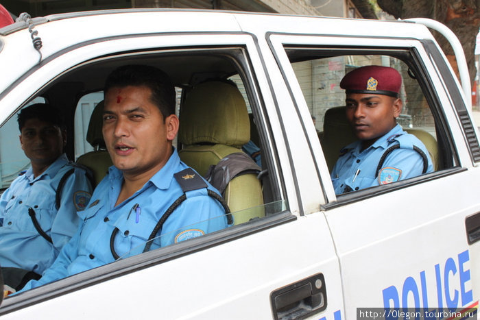 Полицаи Непал