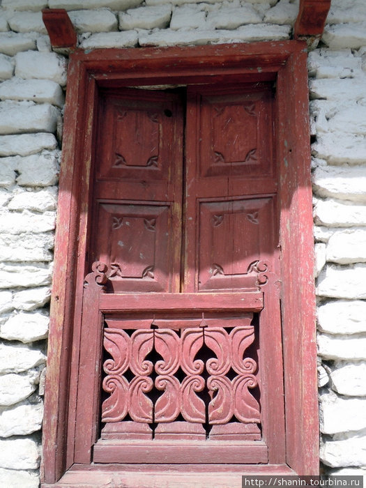 Деревянное окно Тукуче, Непал