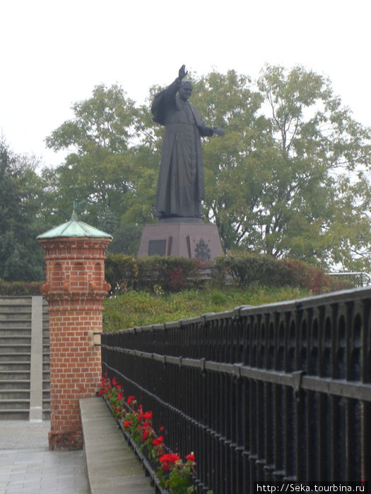 Памятник Иоанну Павлу II Ченстохова, Польша