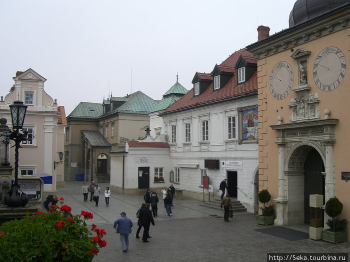 Вид на Главный двор Ченстохова, Польша