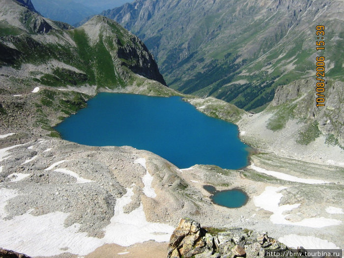 Голубое озеро с перевала. Тебердинский Биосферный Заповедник, Россия