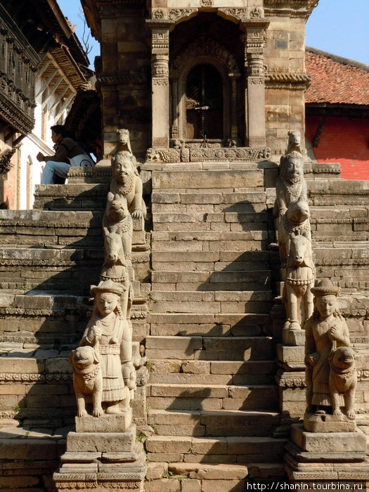 Каменная лестница Бхактапур, Непал