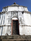 Белый индуистский храм