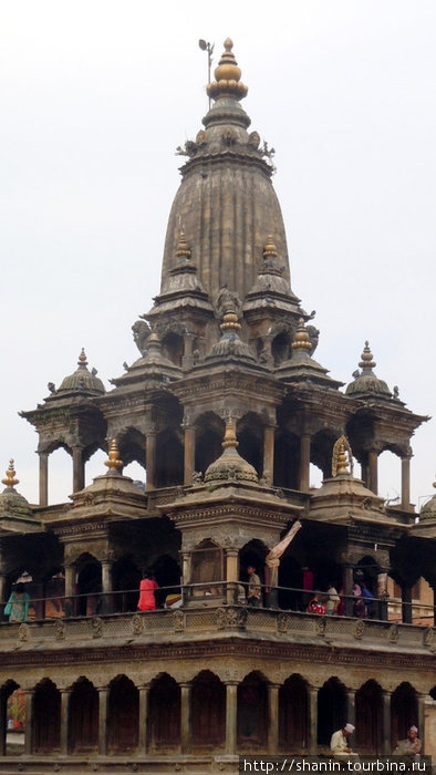 Храм на площади Дурбар в Патане Патан (Лалитпур), Непал