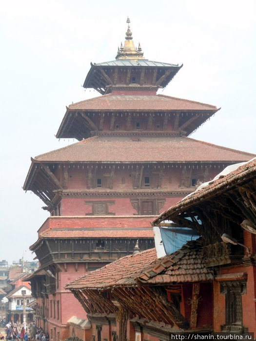 Многоярусная пагода Королевского дворца Патан (Лалитпур), Непал