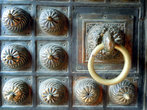 Входная дверь Патанского музея