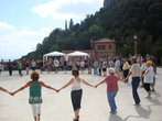 Национальный каталунский танец Сардана.