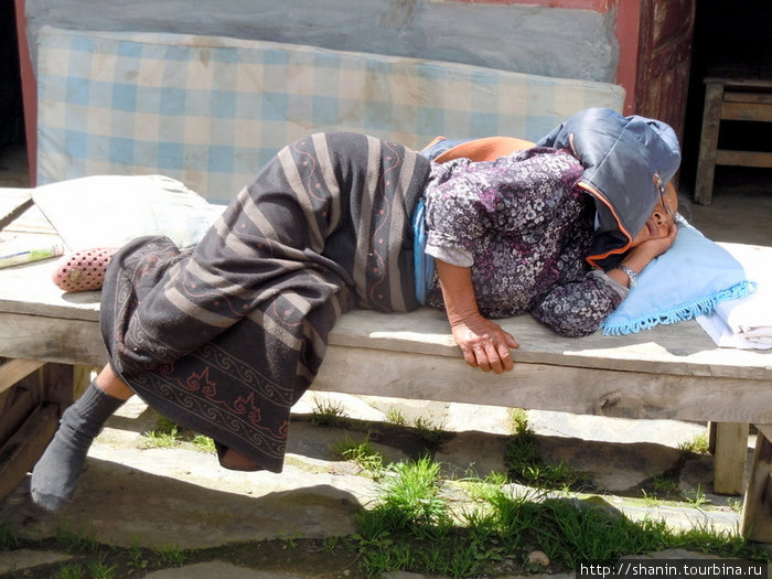 Сон - страшная сила Непал