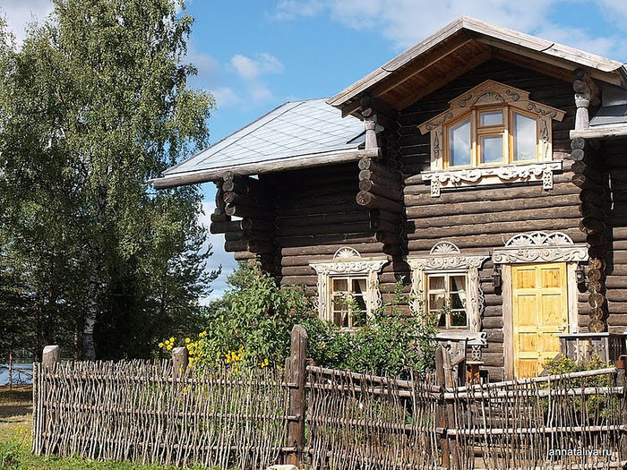 Жилой дом Верхние Мандроги, Россия