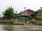 Вид на деревню Саураха со стороны реки