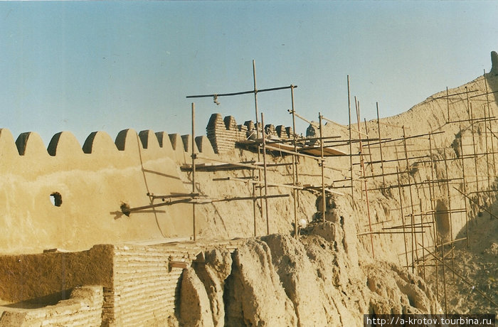 Крепость Бам в восточном Иране, до землетрясения Керман, Иран
