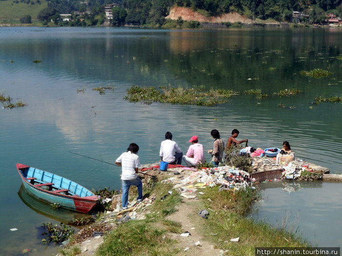 Озеро Фева Покхара, Непал