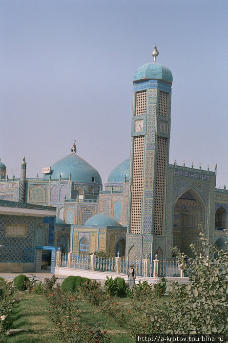Мазари-Шариф: северная столица Афганистана Мазари-Шариф, Афганистан