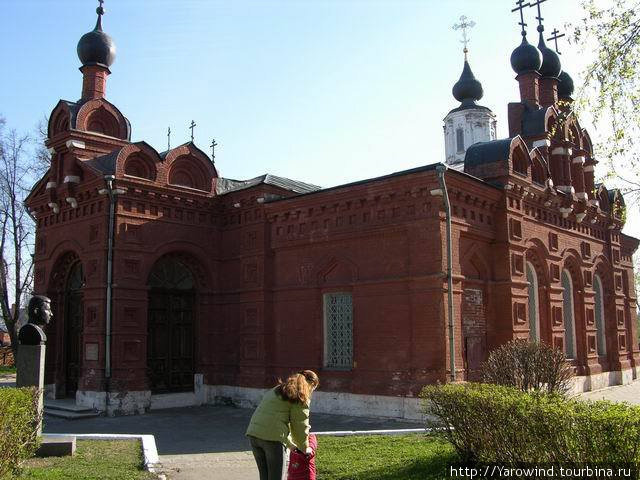 Церковь Св. Апостолов Петра и Павла Коломна, Россия