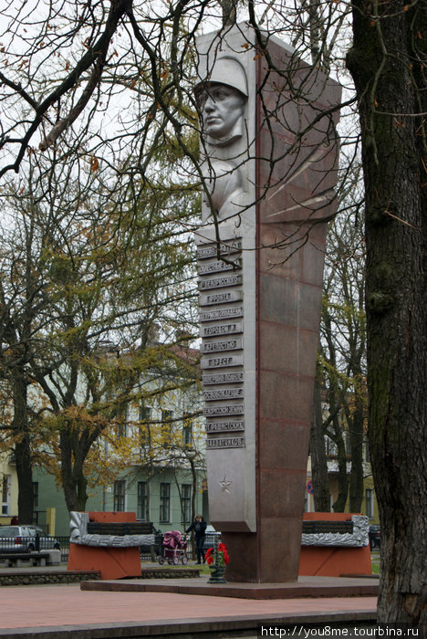 стела героям войны Брест, Беларусь