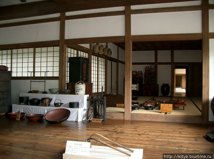 Хозяйственные помещения Айзувакамацу, Япония