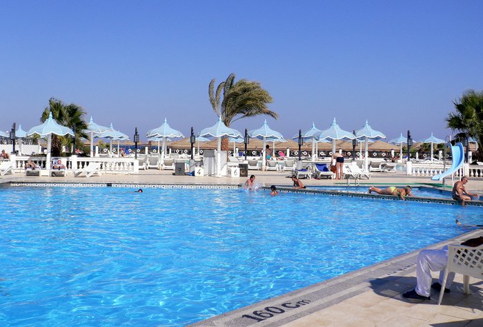 бассейн Алладина Хургада, Египет