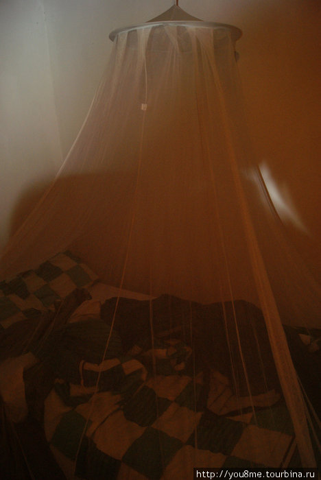 кровати с противомоскитной сеткой Острова Сесе, Уганда