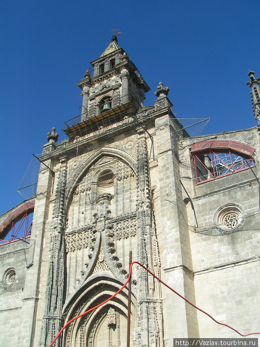 Парадный фасад церкви Херес-де-ла-Фронтера, Испания