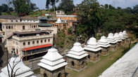Длинный ряд храмов Шивы