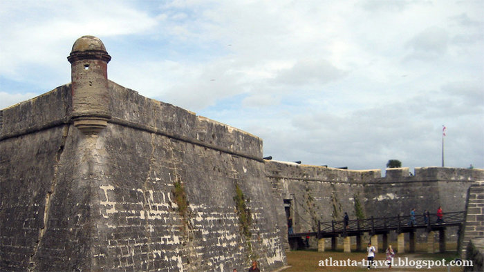 Крепость Кастильо де Сан-Маркос Сент-Огастин, CША
