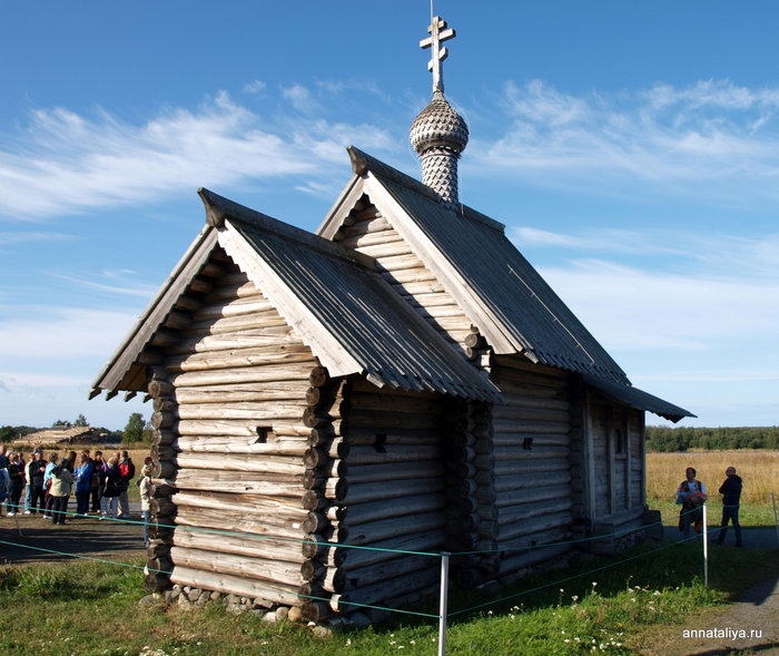 Церковь Воскрешения Лазаря 14-16 веков — самая старая Кижи, Россия