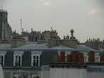 Вид из окна нашей парижской гостиницы.