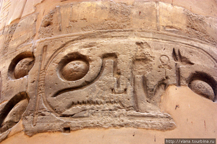 Люусор. Карнакский храм. Картуш. Луксор, Египет